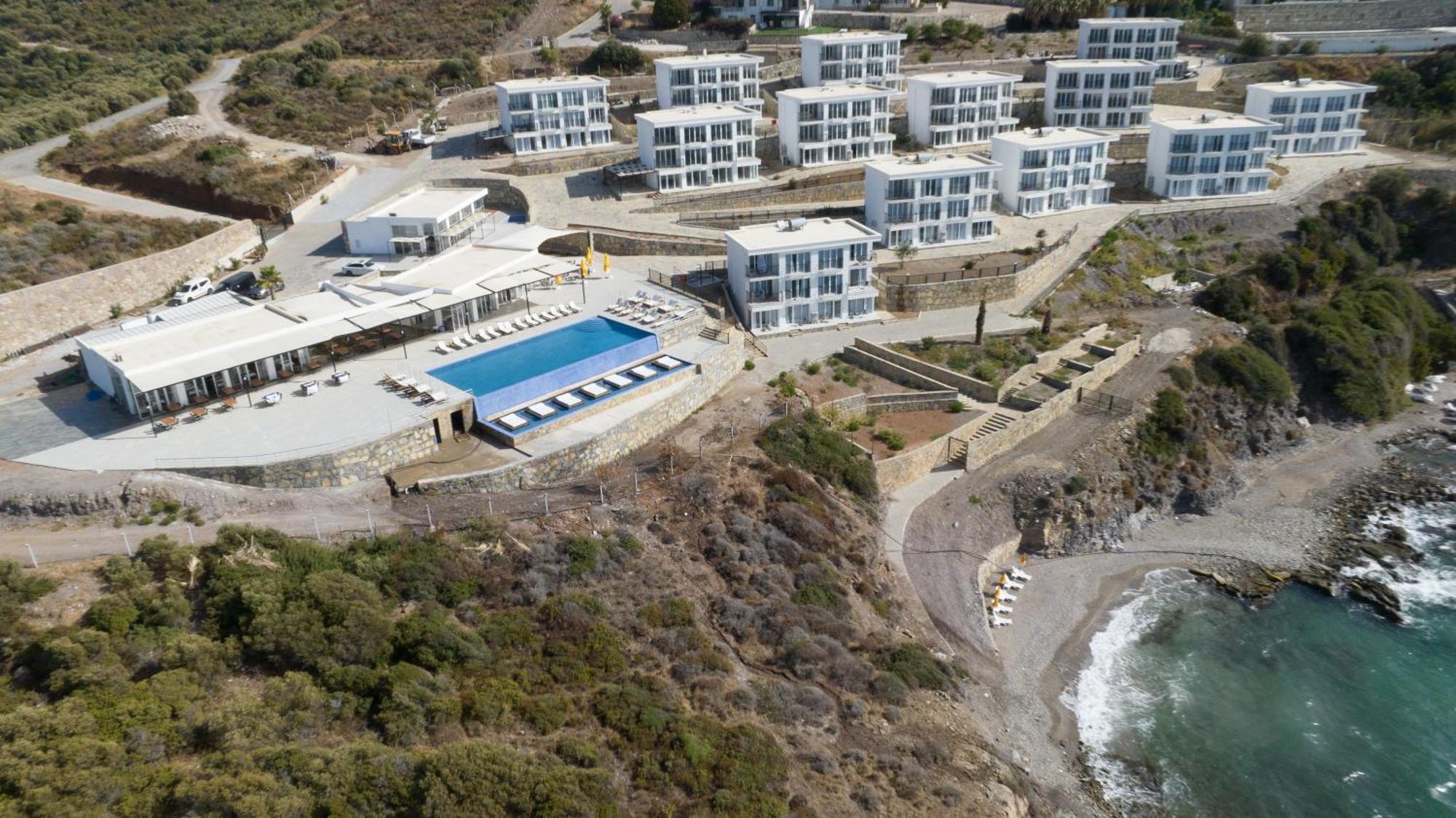 Ni Marin Hotel Milas Bagian luar foto