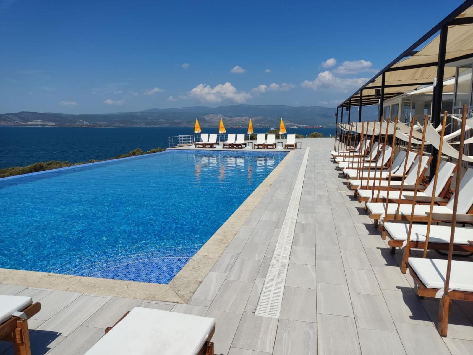 Ni Marin Hotel Milas Bagian luar foto
